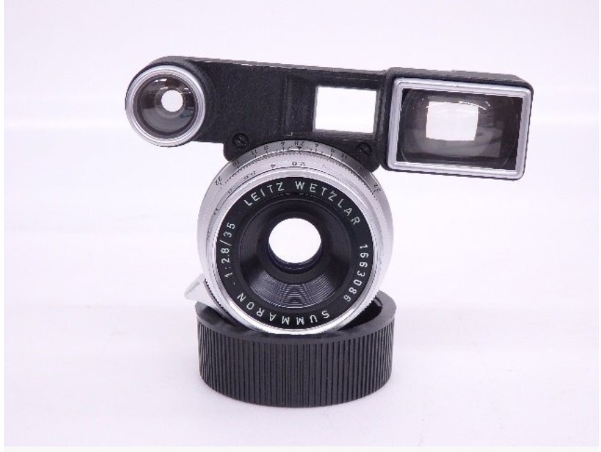 Leica Summaron 35mm f/2.8 M Mount Lens with Goggles Eyes Clean